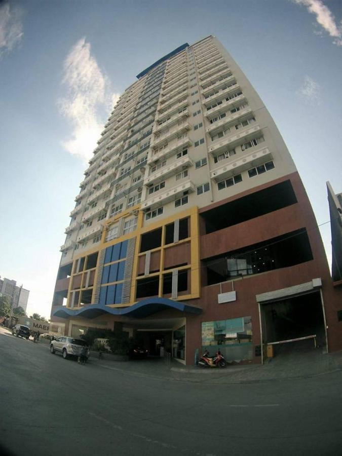 Luxanos Condo Place- San Marino Cebú Exterior foto